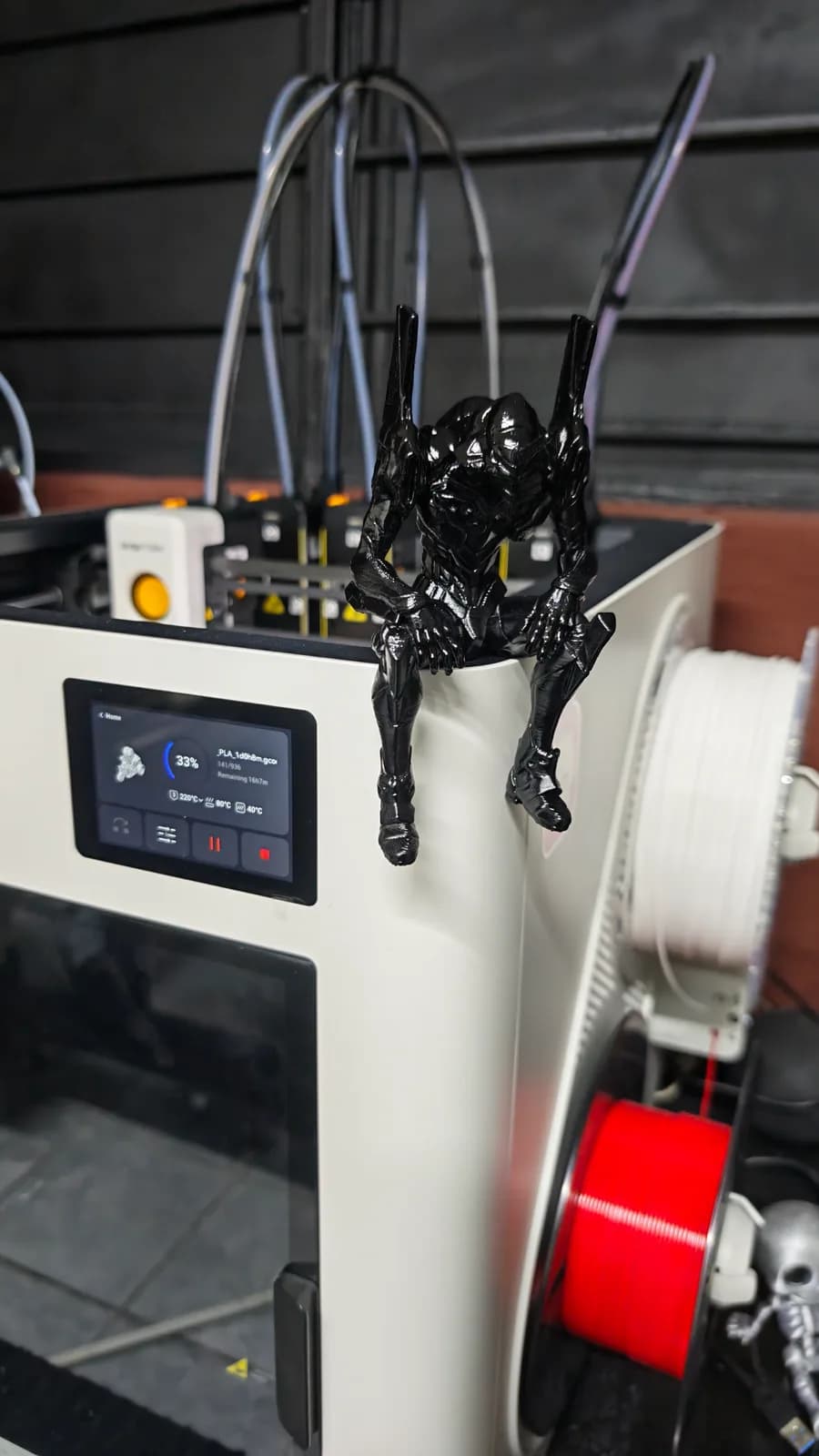 Figura robot sentado, impresión 3D de Estamparte