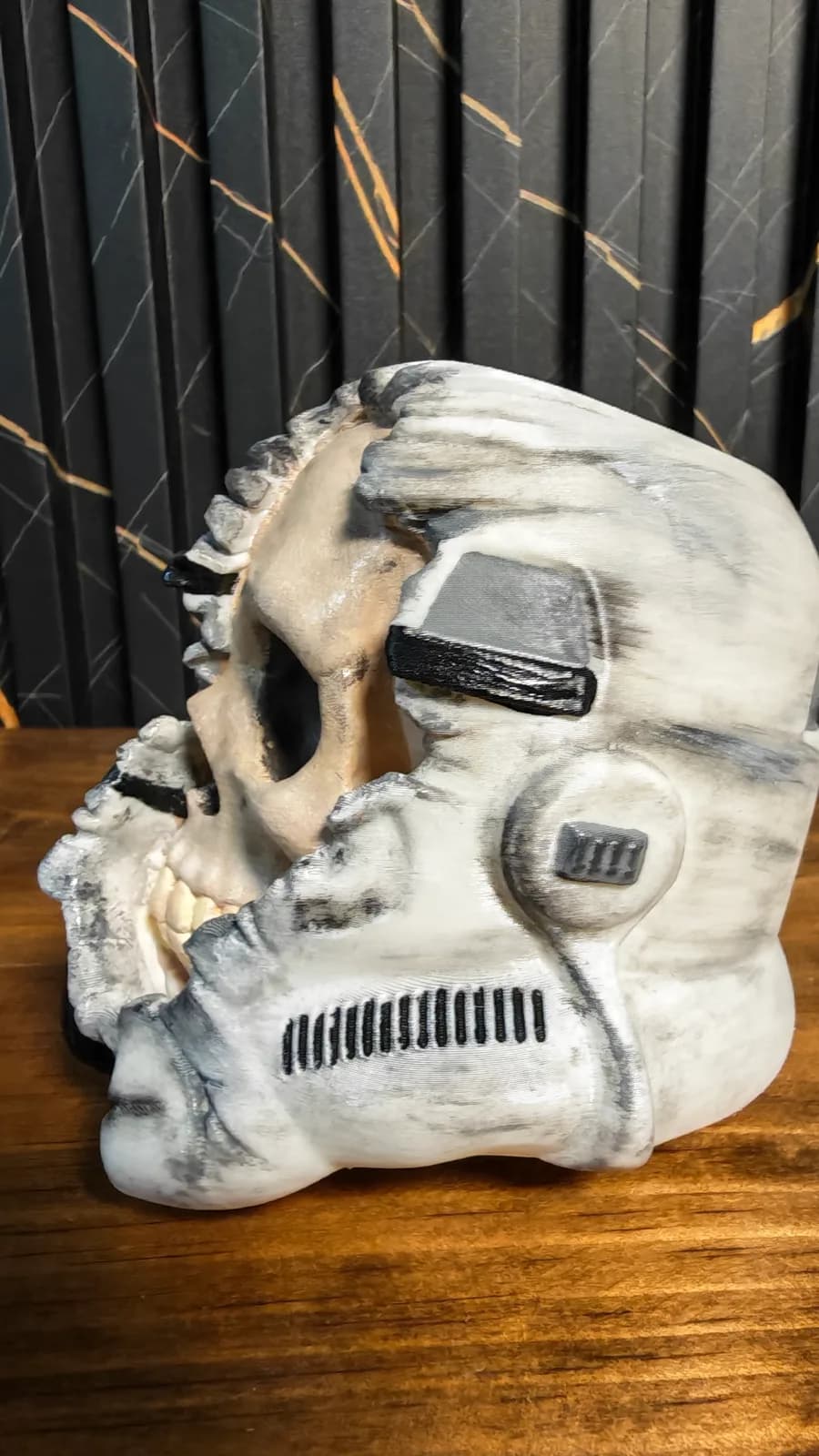 Maceta casco galáctico con calavera, impresión 3D de Estamparte